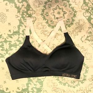 NWOT Victoria’s Secret Sports Bra